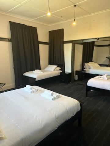 Royal Hotel Ryde Sydney Ngoại thất bức ảnh