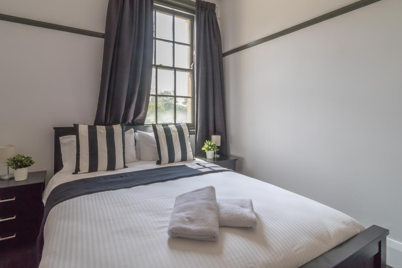 Royal Hotel Ryde Sydney Ngoại thất bức ảnh